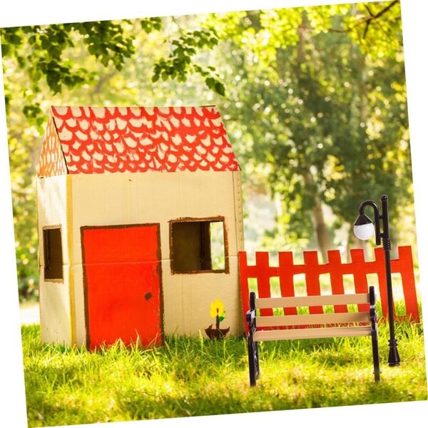 VICASKY Miniatur-8-teilige Laterne und Stühle aus Kunstharz für Puppenhäuser und Gärten