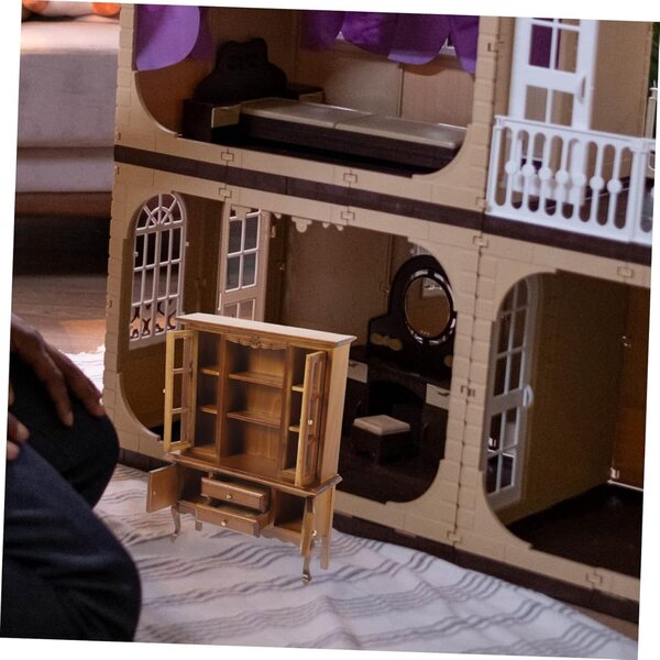 VICASKY Mini-Kleiderschrank aus Holz für Puppenhaus, Maßstab 1:12, Dekoration