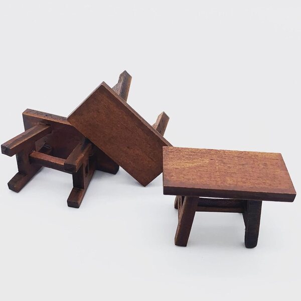 10 Sgabelli Miniatura in Legno per Casa delle Bambole, Accessori in Faggio Scala 1:6 e 1:12