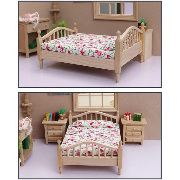 Elegantes und detailliertes Mini-Doppelbett aus Birkenholz für ein Puppenhaus im Maßstab 1:12