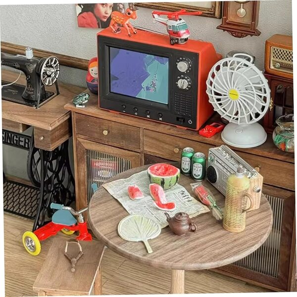 Mini TV Vintage Ricaricabile USB per Casa delle Bambole Scala 1:12 Rosso