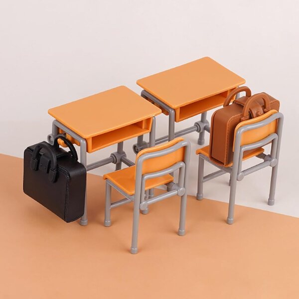 Miniatur-Set für Zuhause und Büro mit Möbeln und Zubehör für pädagogisches Rollenspiel