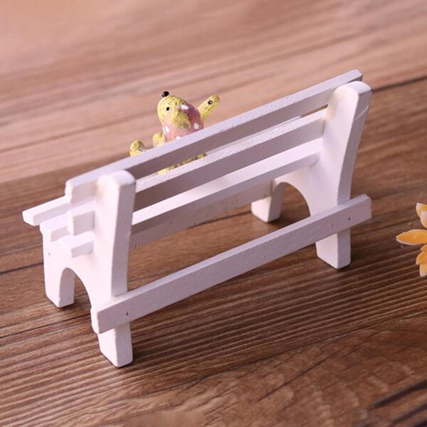 Miniatura Panca in Legno Bianca per Micro Paesaggi - Supporto Multifunzionale e Decorativo