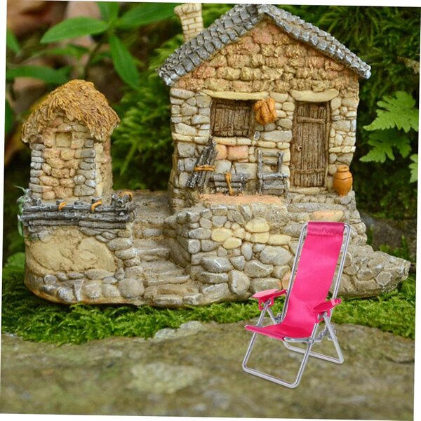 Rosafarbener Miniatur-Strandstuhl für dekoratives und realistisches Puppenhaus