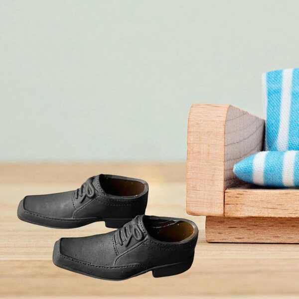 Miniaturschuhe für 1/6 Puppen, elegant und lässig aus schwarzem PP-Material