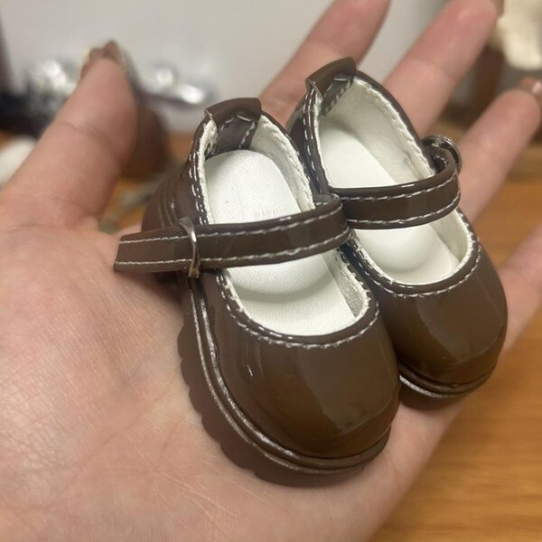 PVC-Schuhe für 1/4 Puppen, weibliches Design mit Plateau, braun 6x2,5 cm