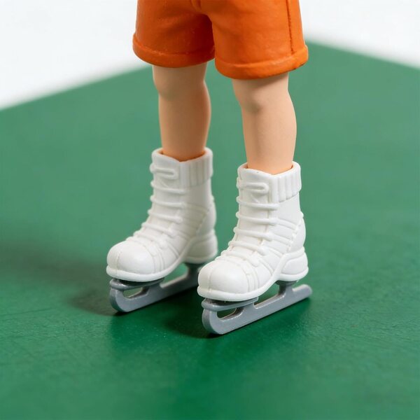 Set mit 10 Miniatur-Rollschuhen für Puppen – Zubehör für Puppenhäuser 1:6