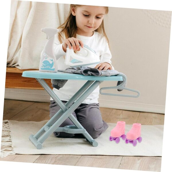 3 Paar Rollschuhe für rosa Miniaturpuppen – Puppenhauszubehör