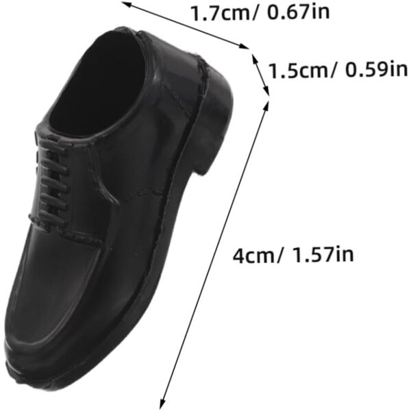 40 schwarze Mini-Kunststoffschuhe für männliche Puppen – Anziehdekorationen und Accessoires