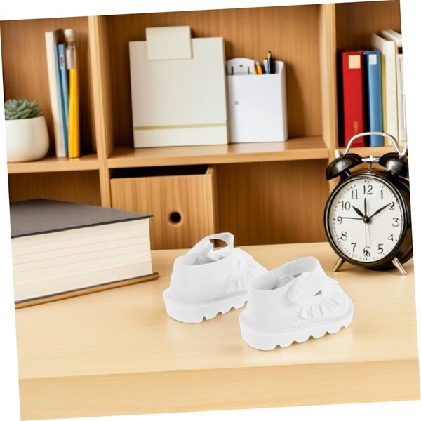 Vaguelly 2 Paar Schuhe für wiedergeborene Puppen aus PU mit floraler Spitze, elegant und realistisch