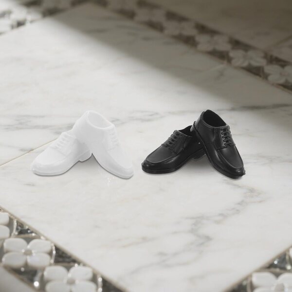 KOMBIUDA 40 Pezzi Mini Scarpe per Bambole Maschili in Plastica Colorata