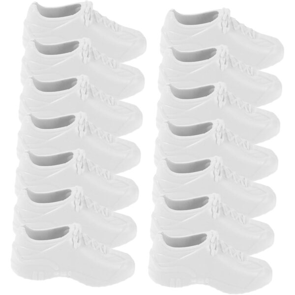 Mini Scarpe in Plastica Multicolore per Bambole - Set 31 Paia Realistiche e Decorazioni