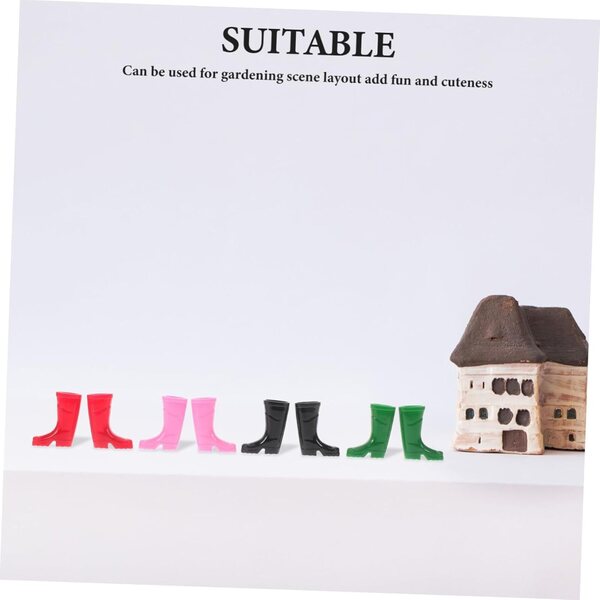 Toyvian 8 Mini Stivali da Pioggia Natalizi per Decorazioni Casa delle Bambole e Progetti Fai da Te