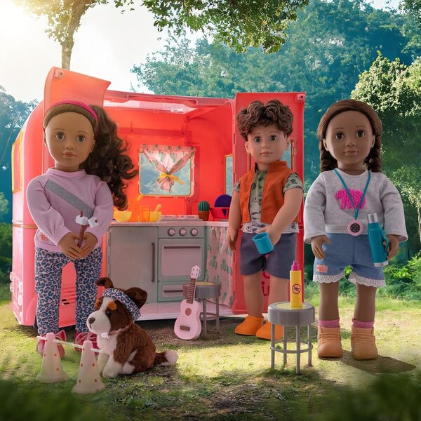 Our Generation Camper Rosa 28 pezzi per bambole 46 cm - Veicolo da campeggio con accessori cucina