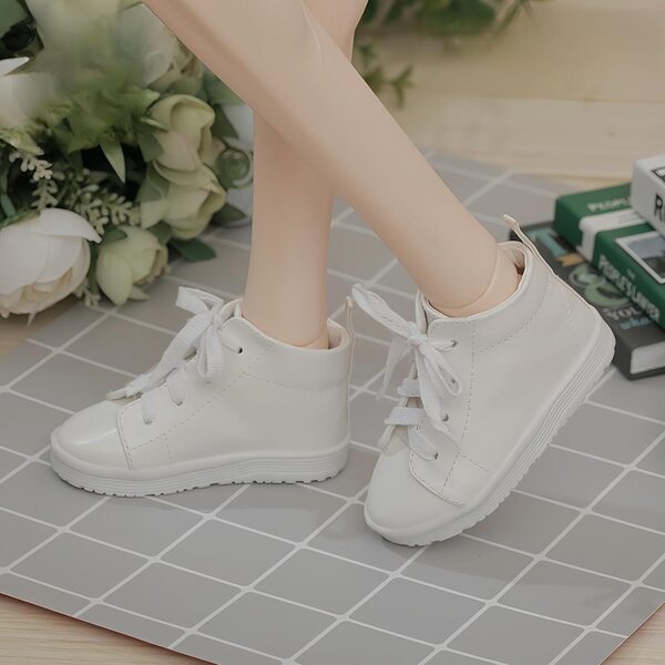 Hochwertige, stilvolle und langlebige 1/3-BJD-Puppenschuhe im dekorativen Stil