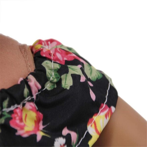 Abito Casual per Bambola 46 cm con Top Floreale a Spalle Scoperte e Pantaloncini