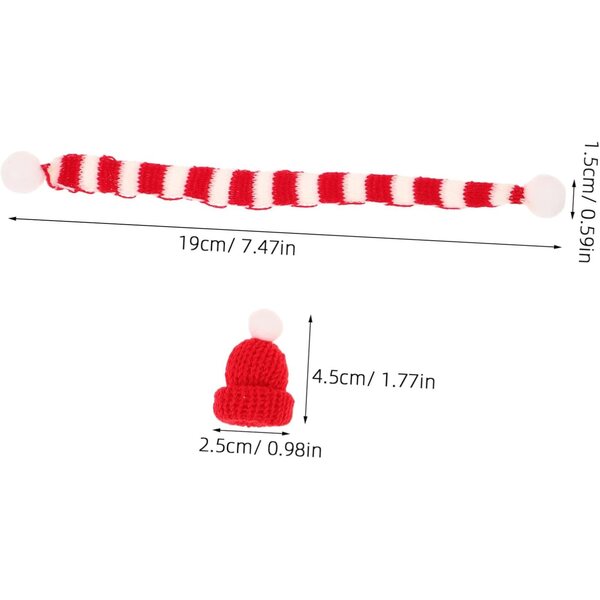 Set mit 40 Weihnachtsmützen und Schals für Puppen – festliche Strickaccessoires
