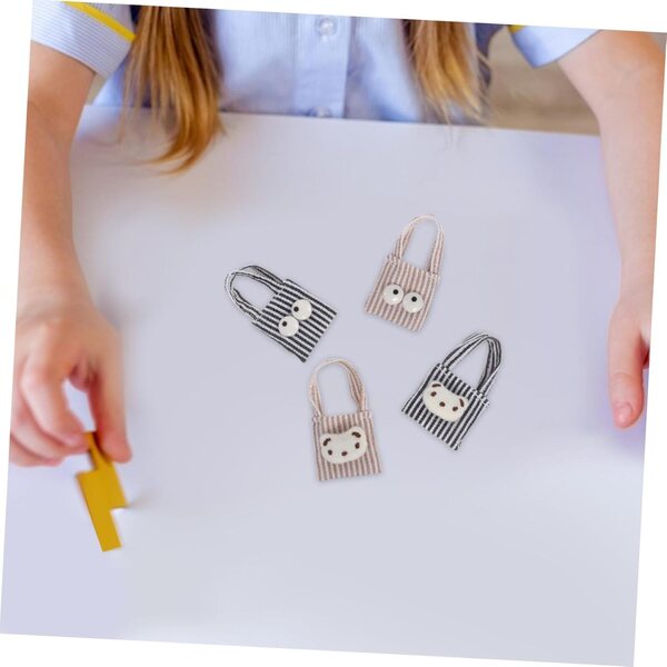 Set 4 Mini Borse a Tracolla in Tela per Bambole – Accessori Collezionabili per Casa delle Bambole