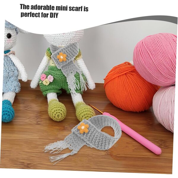 Set 5 Mini Sciarpe Regolabili Grigie in Filato per Bambole e Fai Da Te