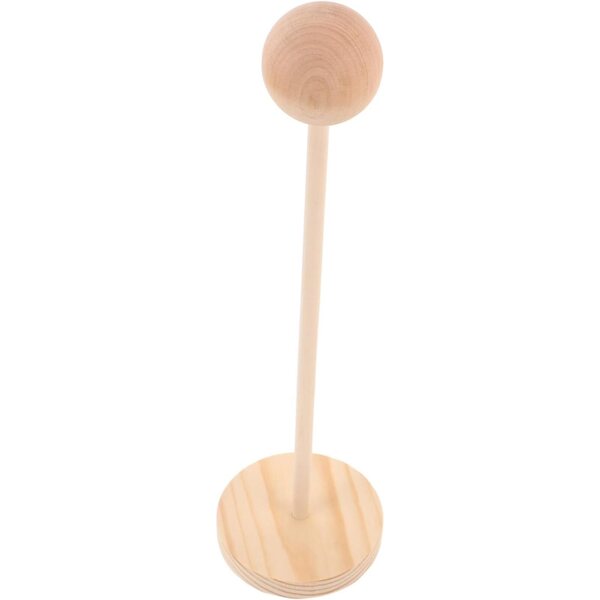 Figurenhalter und Perückenständer aus Holz – moderner Puppen-Organizer