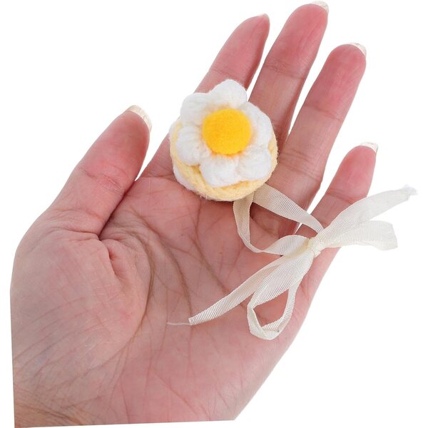 Cappello Mini Lavorato a Maglia per Bambola a Forma di Torta di Fragole Artigianale