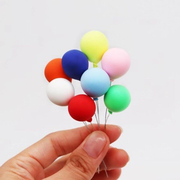 Set 8 mini palloncini in resina scala 1:12 per decorazioni casa delle bambole