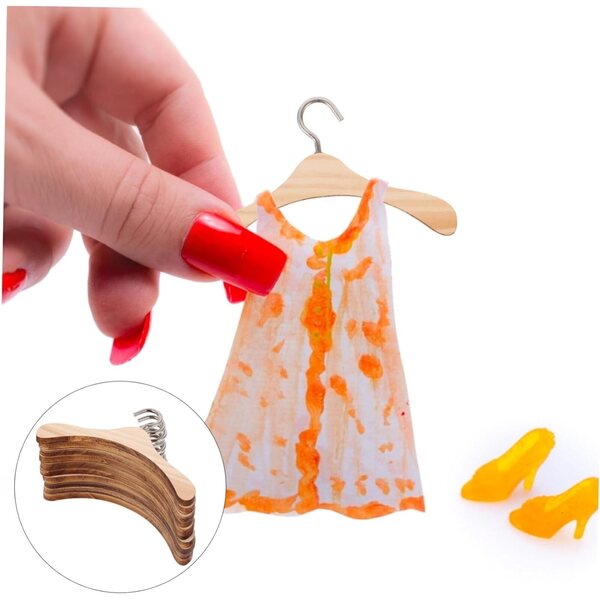 10 Holzbügel für BJD-Puppen – praktische und widerstandsfähige Mini-Kleiderbügel