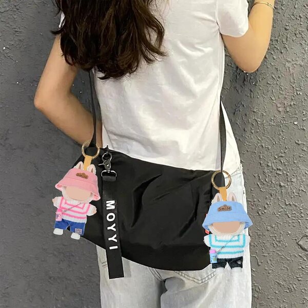 Kleidungs- und Zubehörset für 17-cm-Puppen – 3 Hüte, Pullover, Hosen und Taschen