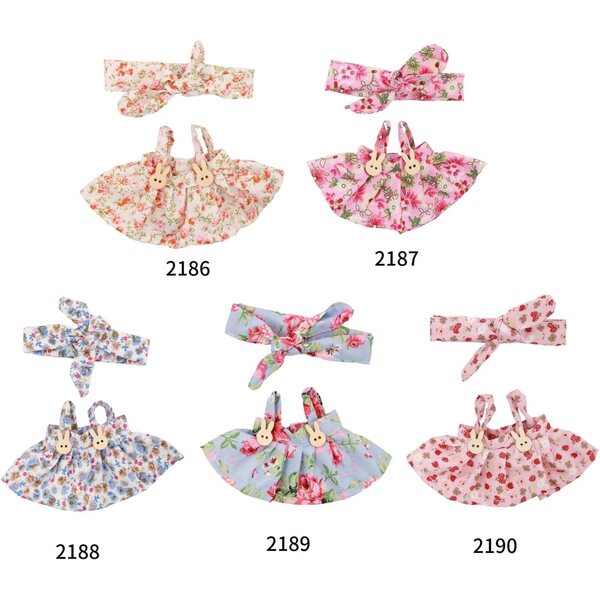 Kleidungsset für 17-cm-Puppen mit Rock, Blumenstirnband und Plüschaccessoires