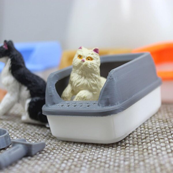 Gissroys Miniatur-Spielset mit Katzentoilette und Futternapf im Maßstab 1:12