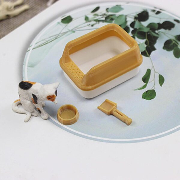 Gissroys Miniatur-Spielset mit Katzentoilette und Futternapf im Maßstab 1:12