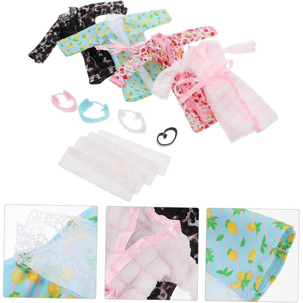 Set 4 Pezzi Pigiama Bambole con Accappatoio Fascia e Asciugamano WEKAMOS