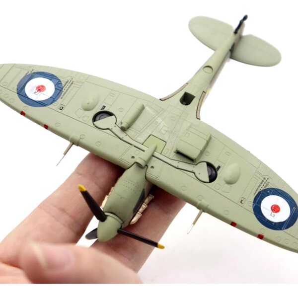 Supermarine Spitfire Mk Vb 1:72 WWII Modellflugzeug der britischen Luftwaffe aus Legierung