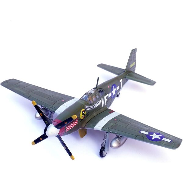 DAGIJIRD P-51B Mustang WWII USAAF Flugzeugmodell 1:72 – Sammlung und Dekoration