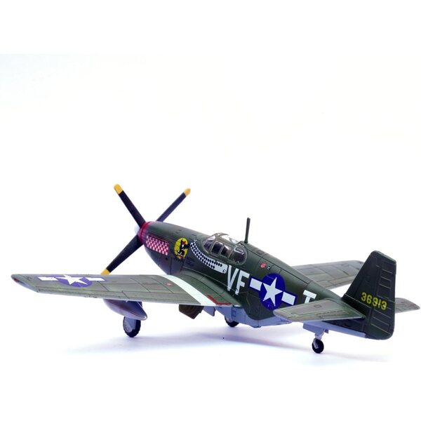 DAGIJIRD P-51B Mustang WWII USAAF Flugzeugmodell 1:72 – Sammlung und Dekoration