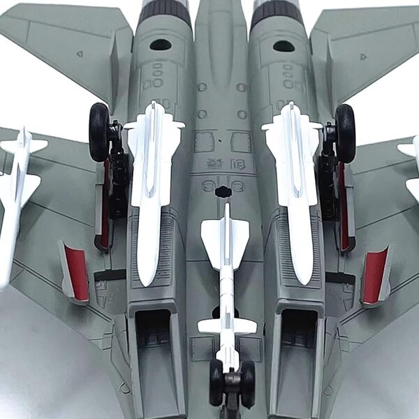 J-16 Chinesisches Kampfflugzeugmodell aus Legierung im Maßstab 1:100 mit Display