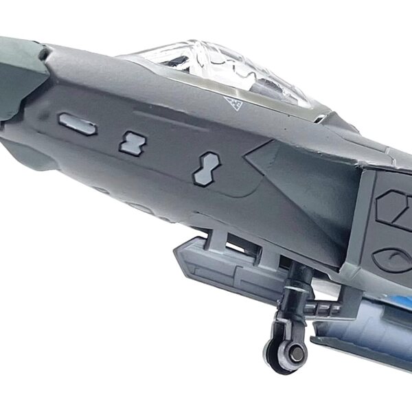 1:100 Chengdu J-20 Kampfflugzeugmodell der chinesischen Luftwaffe aus Legierung und PC, perfekte Dekoration