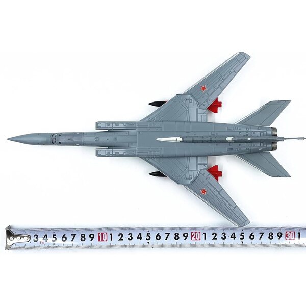 Russisches TU-22M3 Backfire 1:144-Legierungs- und ABS-Modell für TECKEEN-Kollektoren