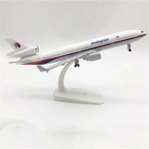 Legierungsflugzeugmodell Malaysia MD-11 im Maßstab 1:400 für Sammler und Enthusiasten