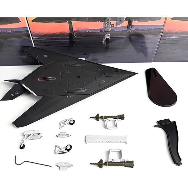 Legierungsmodell 1:72 USAF F-117 Nighthawk Attack – Zezefufu