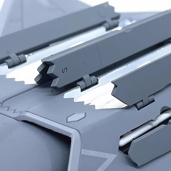 Jet J-50 China Shenyang 1:72 Jagdflugzeugmodell aus Legierung und PC mit Ausstellungsständer