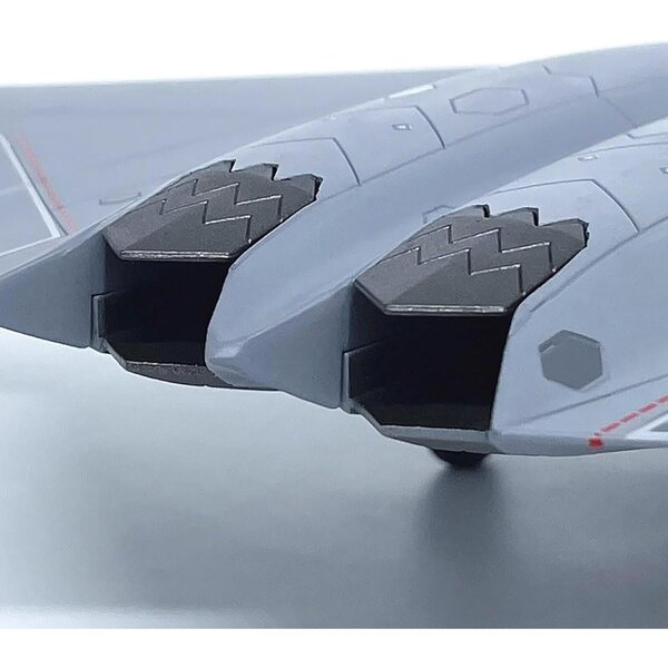 Jet J-50 China Shenyang 1:72 Jagdflugzeugmodell aus Legierung und PC mit Ausstellungsständer