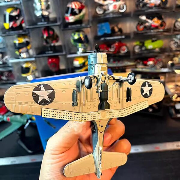 TBD Devastator US Navy WWII Bombermodell aus Legierung im Maßstab 1:72 – ZEZEFUFU
