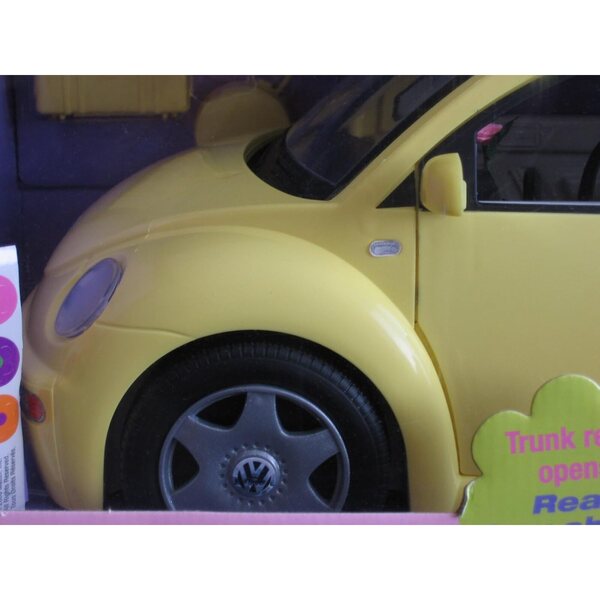 Barbie Volkswagen Beetle gelb mit echtem Vintage-Schlüsselanhänger aus dem Jahr 2000