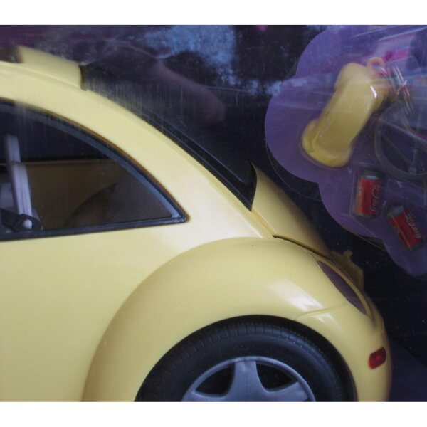 Barbie Volkswagen Beetle gelb mit echtem Vintage-Schlüsselanhänger aus dem Jahr 2000