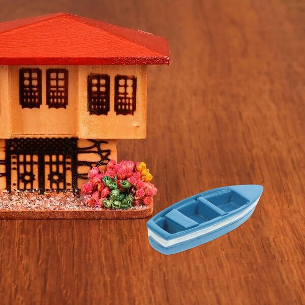 Set 10 Mini Yacht in Resina Blu per Micro Paesaggi e Decorazioni Nautiche