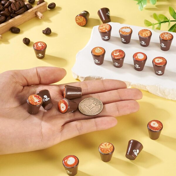 25 Mini-Kaffeetassen aus Kunstharz, 15 x 17 mm, für Puppenhausdekorationen und Heimwerkerarbeiten