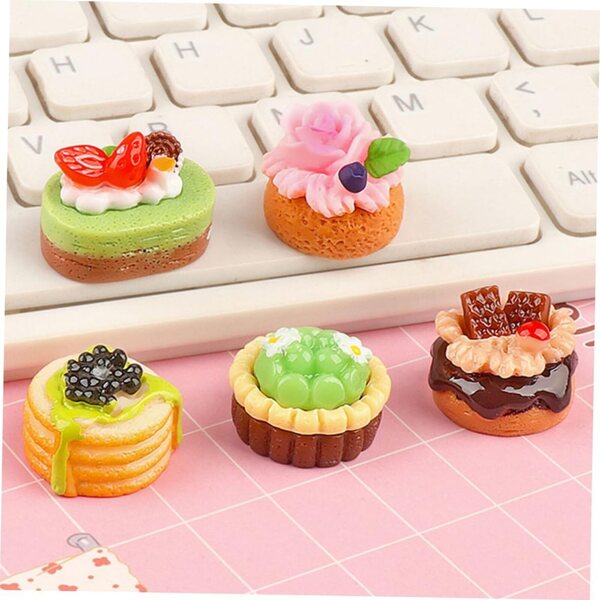 BESTonZON Set 15 Torte Finte in Resina Decorazioni Realistiche per Negozi e Feste