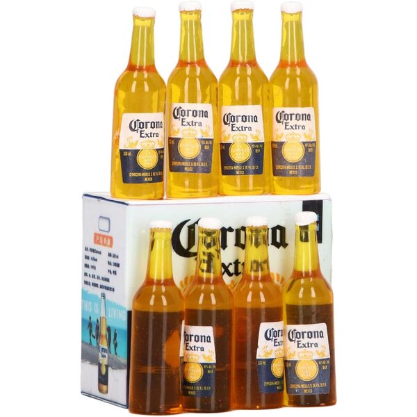 Set 8 Bottiglie di Birra Miniatura in Resina per Casa delle Bambole Scala 1:12