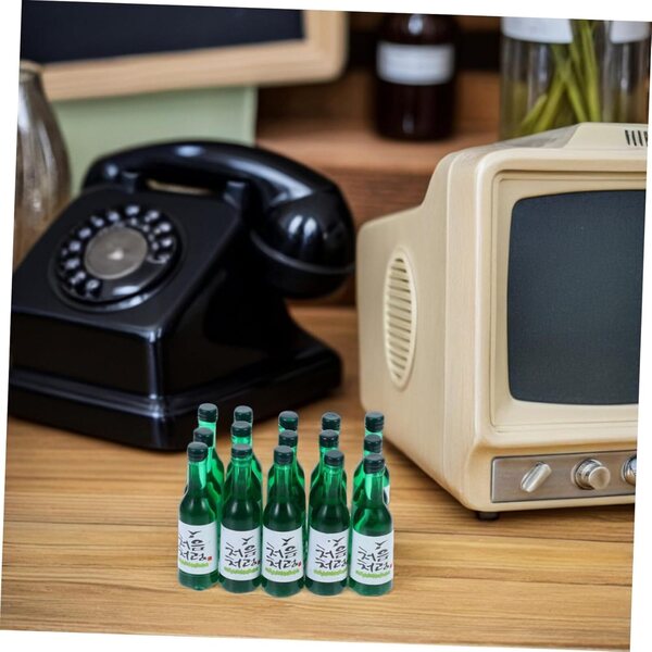 15 koreanische Mini-Soju-Weinflaschen, dekorative Miniatur für Zuhause und zum Basteln